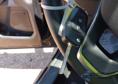 2020 Ford Escape S из США, поврежденный, VIN 1FMCU0F69LUB56947